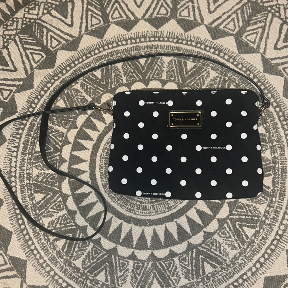 Tommy Hilfiger crossbody bag